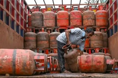 LPG Booking Rule में बड़ा बदलाव! अब 24 घंटे कभी भी बुकिंग नहीं, जानिए नया नियम